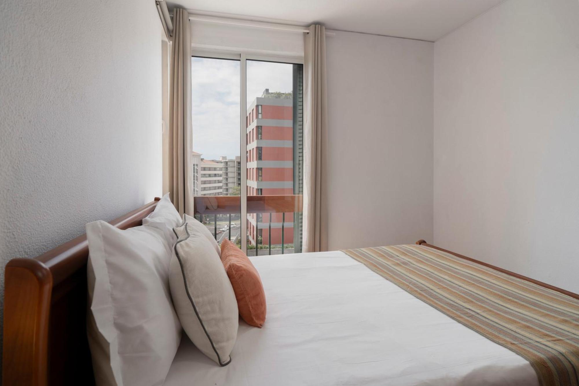 Apartamento America By An Island Apart Funchal  Bagian luar foto